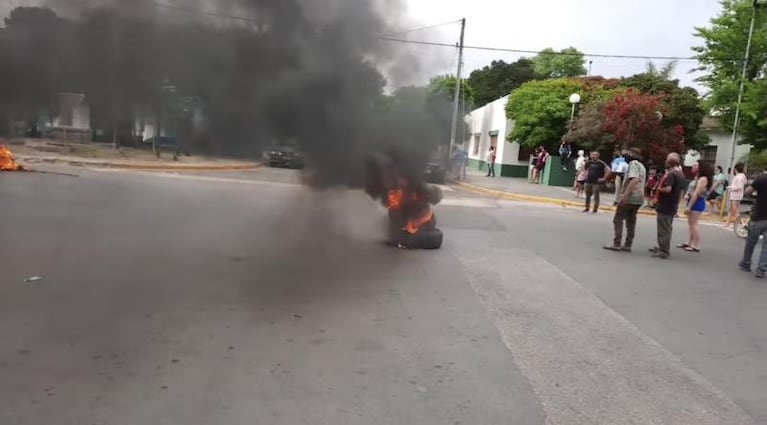 El novio violó a la hija de dos años y la madre lo cubrió con una excusa lamentable