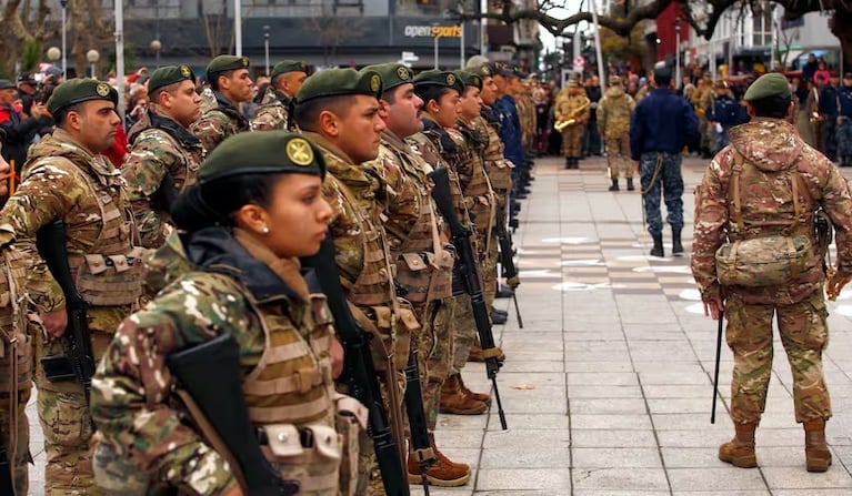 El nuevo régimen también alcanza al personal retirado y a los pensionados.