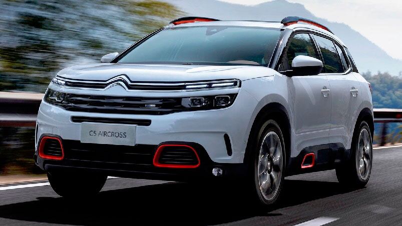 El nuevo SUV C5 Aircross se lleva todas las miradas, tanto por su personalidad única como por distintos elementos de estilo.