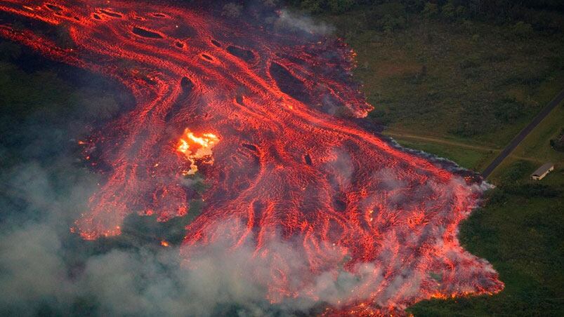 El océano se cubrió de lava. 