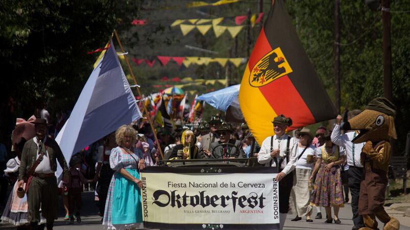 El Oktober Fest, la tradicional fiesta que brilla en Villa General Belgrano.