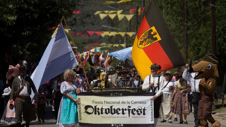 El Oktober Fest, la tradicional fiesta que brilla en Villa General Belgrano.