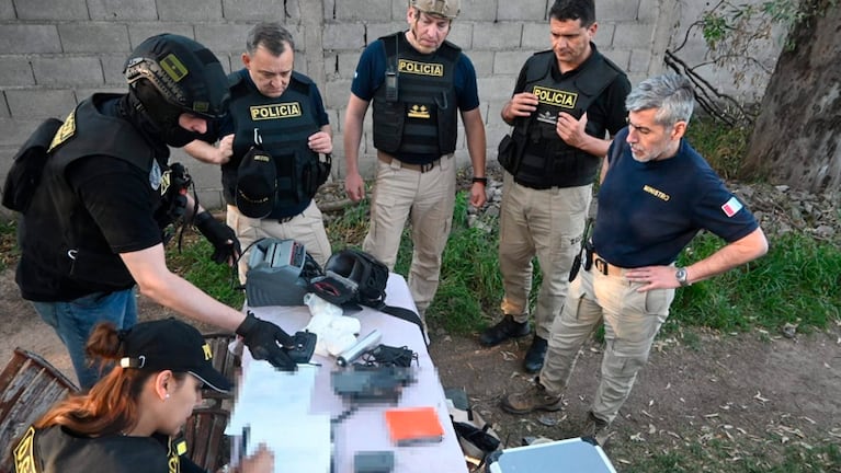 El operativo desarrollado en barrio Cooperativa Los Paraísos.