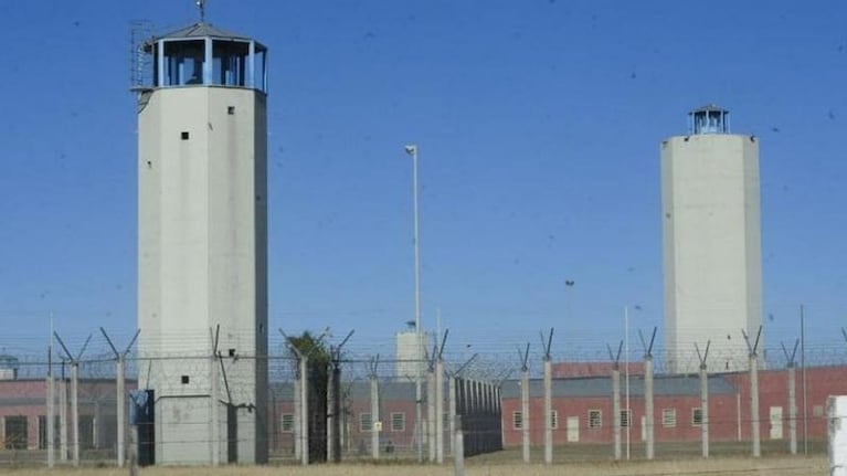 El operativo se llevó a cabo en la cárcel de Bouwer.