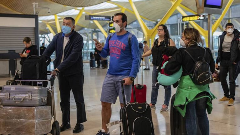 El organismo se mostró en contra de pedir pase de vacunación a viajeros extranjeros.
