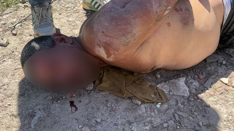 El padrastro de las chicas abusadas detenido tras recibir una golpiza.