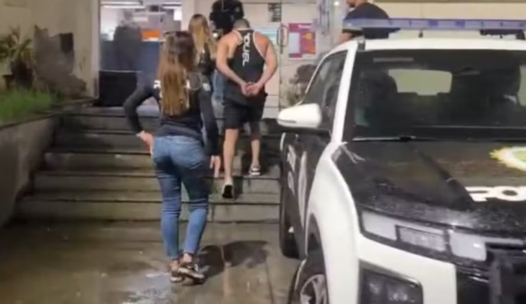 El padrastro quedó detenido al llegar a buscar al niño por la escuela.