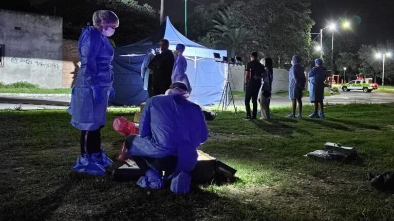 El padre de la adolescente quedó detenido mientras avanza la causa.