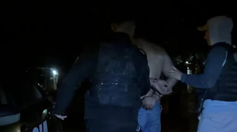 El padre quedó detenido tras la terrible propuesta a la madre de los menores.