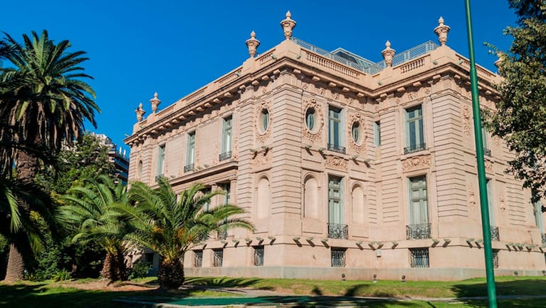 El Palacio Ferreyra, una de las perlas de Nueva Córdoba.