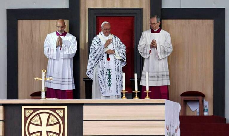 El Papa, ante un millón de fieles en su segunda misa en Quito