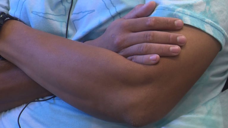 El papá del menor reclama la tenencia de su hijo.