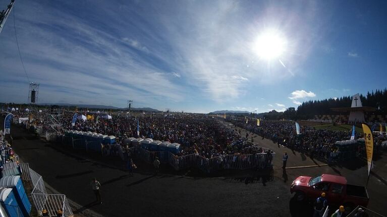 El Papa Francisco convocó a una multitud en Temuco. Foto: Lucio Casalla / El Doce.tv