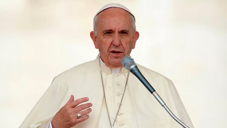 El papa Francisco durante la audiencia general en la plaza de San Pedro. Foto: EFE