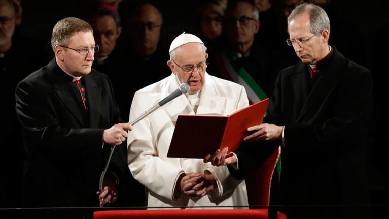 El Papa Francisco en la ceremonia de Viernes Santo.