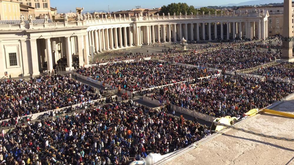 El Papa Francisco encabezó al ceremonia donde declaró santo al Cura Brochero.