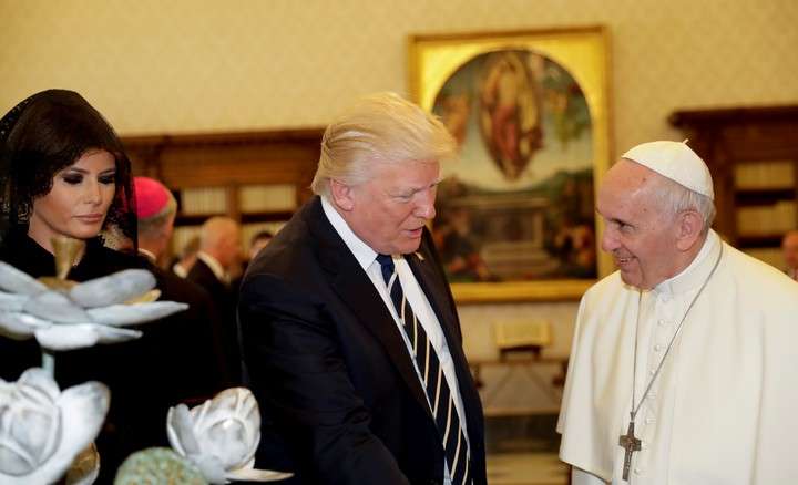 El Papa Francisco recibió a Donald Trump en el Vaticano.