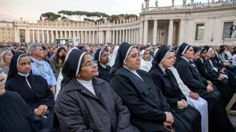 EL papa León XIV y el rol de las mujeres en la Iglesia Católica.