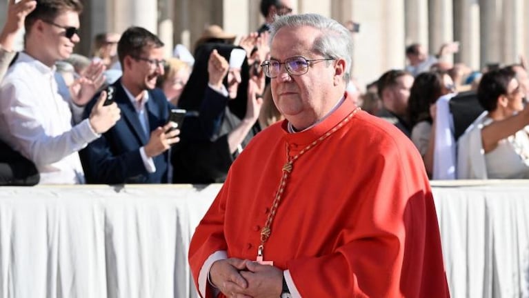 El Papa ordenó cardenales a los cordobeses Rossi y Víctor Fernández