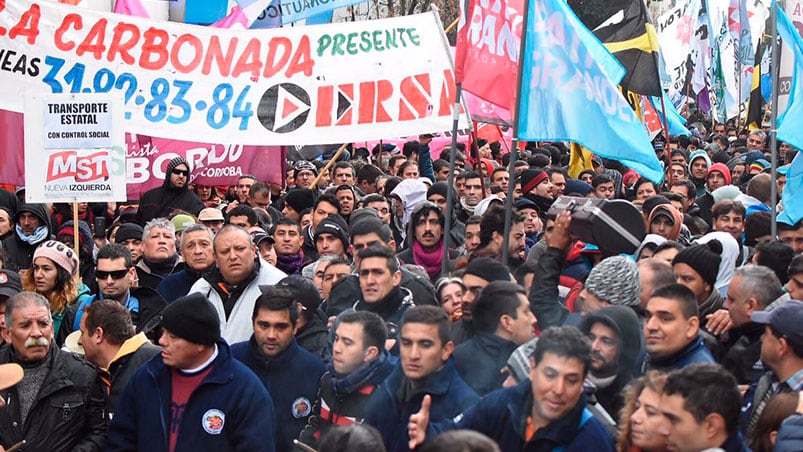 El paro complicó a miles de cordobeses.