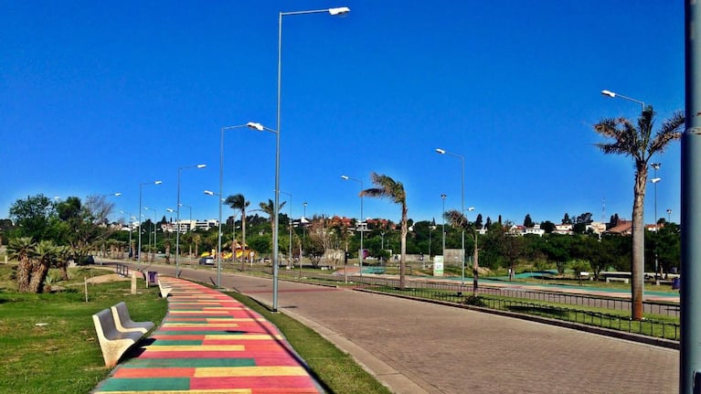 El parque permanece habilitado para vecinos y visitantes, de 7 a 21 horas.
