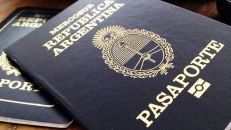 El pasaporte argentino es emitido por el Renaper y tiene validez internacional.