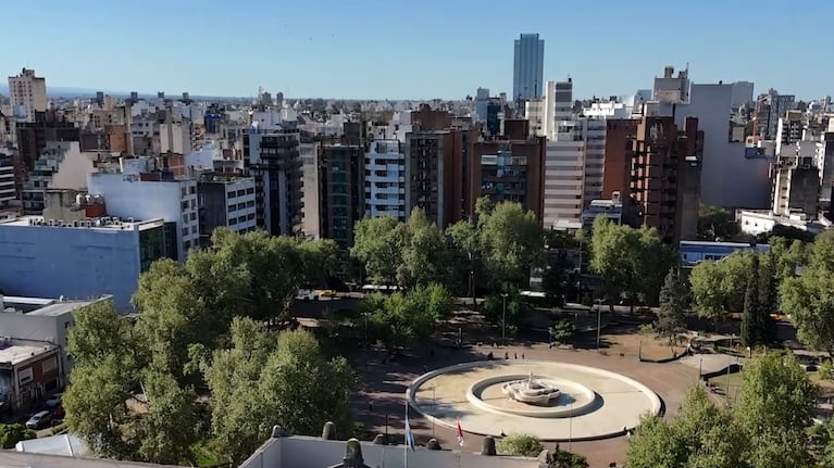 El Paseo de Sobremonte se configura como un "descanso" en medio de los edificios del centro.
