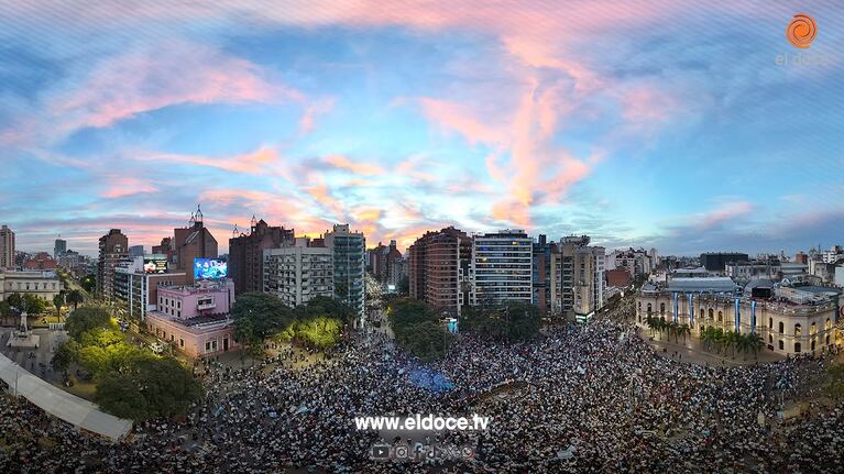 El Patio Olmos tras el pase de Argentina a la final ( Foto: El Doce / Lucho Casalla)