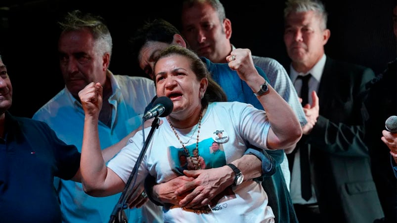 El pedido de justicia de Graciela, la mamá de Fernando. Foto: Lucía Merle/Clarín.