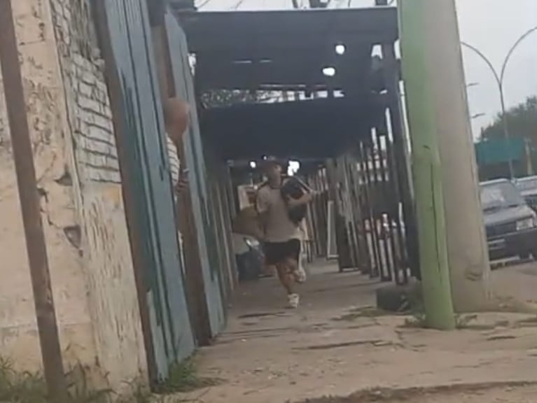 El "Pelau" huyendo tras un robo.