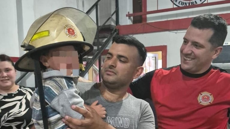 El pequeño fue atendido y regresó a su hogar en perfecto estado de salud.
