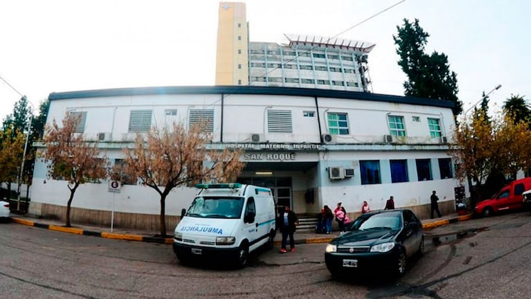 El pequeño fue derivado al hospital San Roque de Paraná, donde terminó muriendo, horas más tarde.