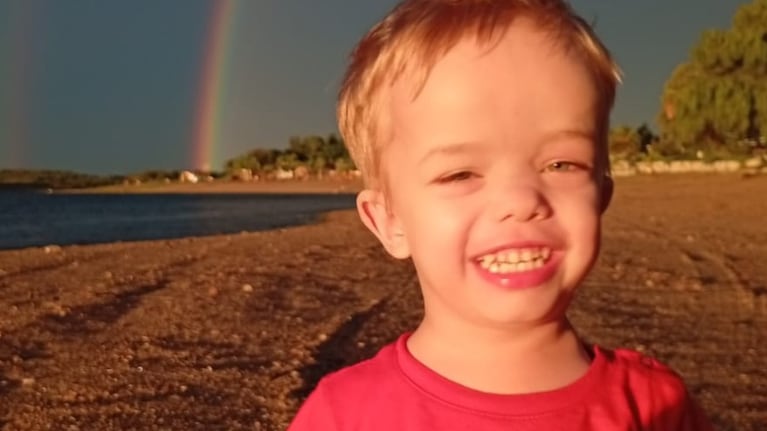 El pequeño necesita la medicación para crecer.