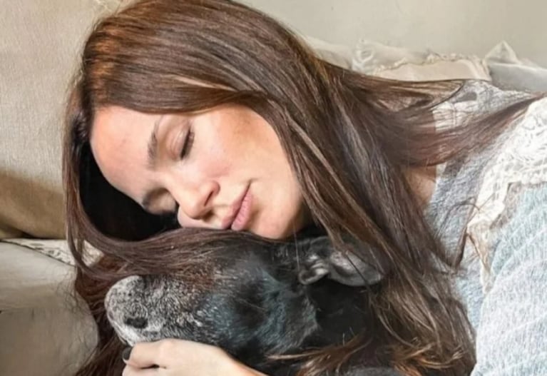 El perro de Paula Chaves tiene 15 años.