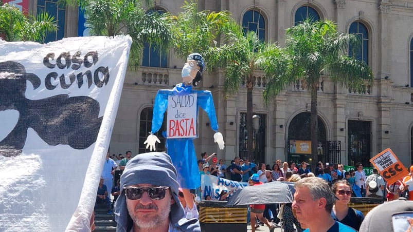 El personal de salud insiste con los reclamos ante el Gobierno provincial.