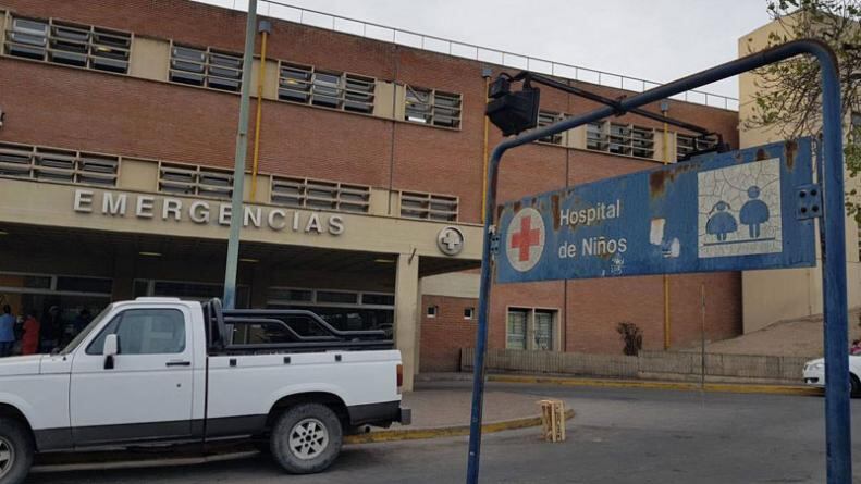 El personal del Hospital de Niños expresó sus reclamos.