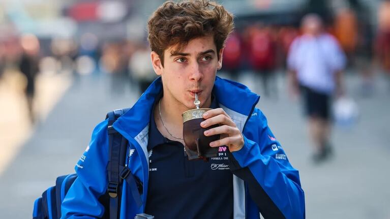 EL piloto argentino se refirió a quiénes dicen que es parecido a Messi.