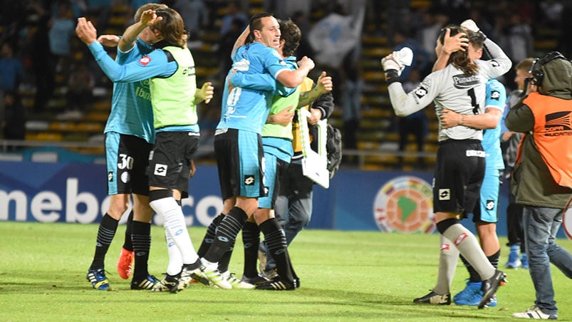 El Pirata se tomó revancha en la segunda fase de la Sudamericana. Foto: Lucio Casalla / ElDoce.tv.