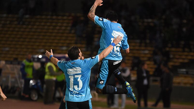 El Pirata se tomó revancha en la segunda fase de la Sudamericana. Foto: Lucio Casalla / ElDoce.tv.