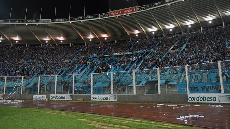 El Pirata y el Pincha, en la revancha de la segunda fase de la Sudamericana. Foto: Lucio Casalla / ElDoce.tv.