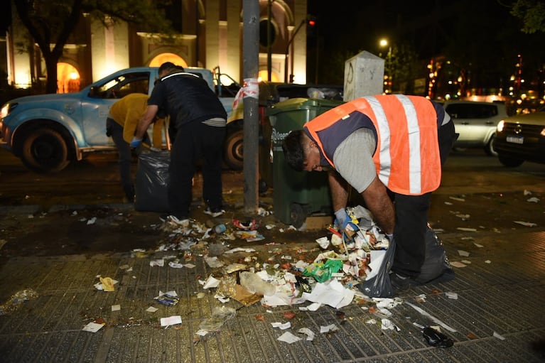 Basura acumulada en Córdoba: el plan de emergencia de la Municipalidad ...