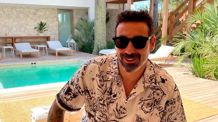 El Pocho Lavezzi volvió a ingresar este sábado a una clínica porteña.
