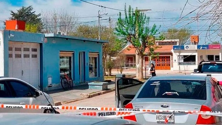 El policía detenido es primo hermano del líder de la banda de ladrones