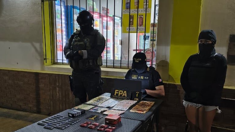 El policía exonerado es el principal sospechoso.