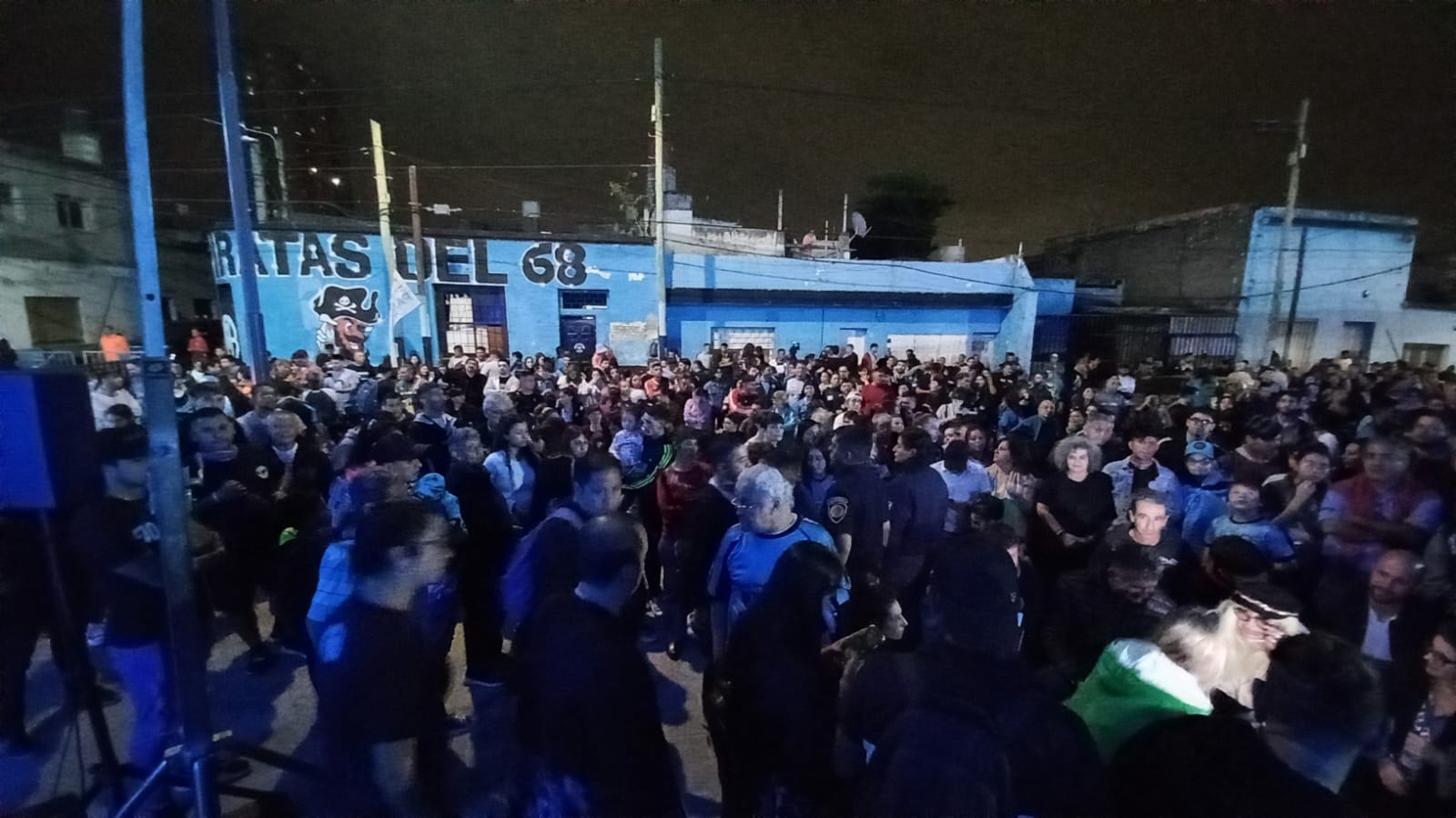 El Potro Rodrigo fue homenajeado en la cancha de Belgrano. Foto: Julieta Pelayo/El Doce.