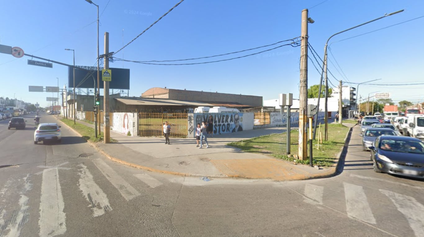 El prefecto mató al delincuente que intentó asaltarlo. (Foto: Google Street View)