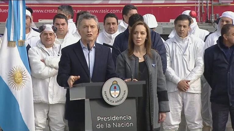El Presidente criticó la ley antidespidos en un acto en Cresta Roja.