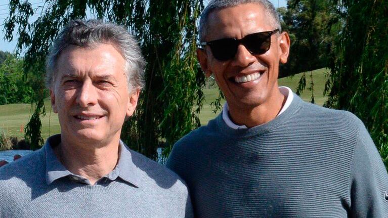 El presidente Macri compartió una foto con Obama en su cuenta de twitter.