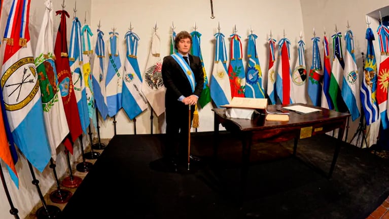El presidente Milei en el acto de firma del Pacto de Mayo en Tucumán.