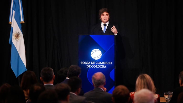 El presidente Milei en la Bolsa de Comercio de Córdoba.